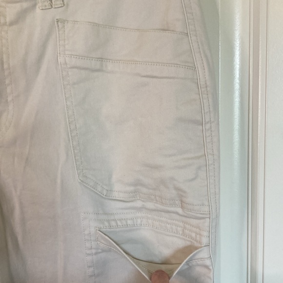 Democracy Womens Cargo Roll Snap Hem Pant 14 Cream Ab Technology Stretch - Picture 3 of 10